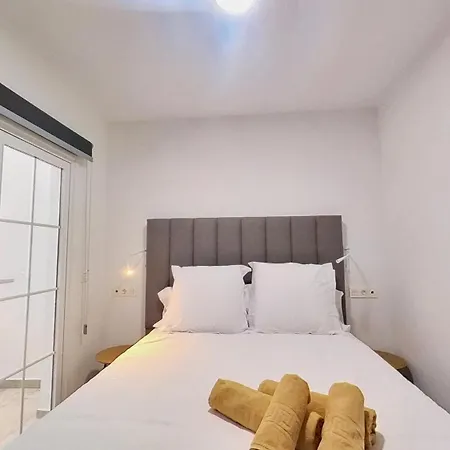 Oscar Urban Apartment *